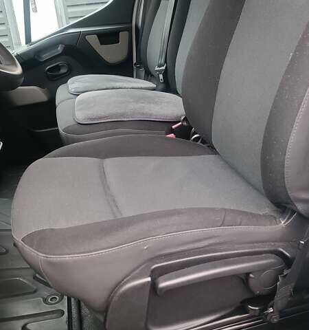 Белый Рено Мастер, объемом двигателя 2.3 л и пробегом 216 тыс. км за 15800 $, фото 31 на Automoto.ua