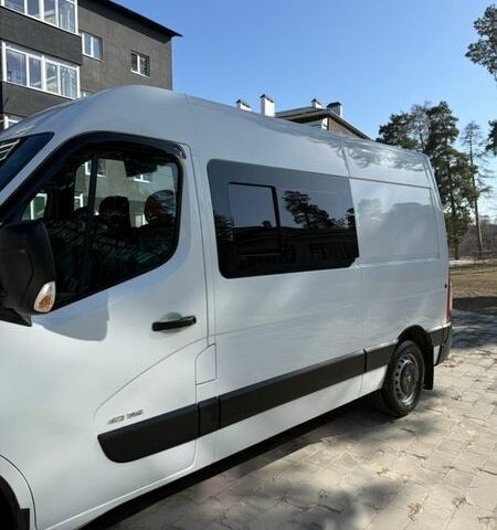 Белый Рено Мастер, объемом двигателя 2.3 л и пробегом 211 тыс. км за 17500 $, фото 6 на Automoto.ua