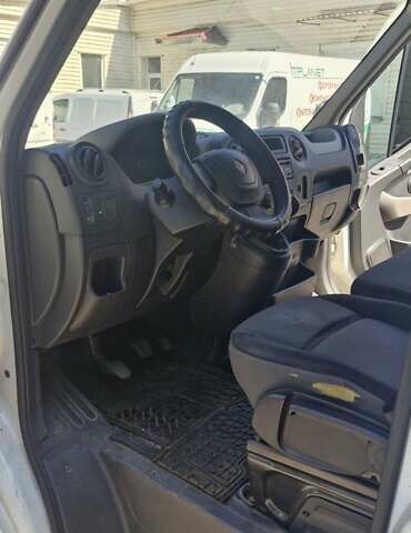 Білий Рено Мастєр, об'ємом двигуна 2.3 л та пробігом 492 тис. км за 10000 $, фото 6 на Automoto.ua