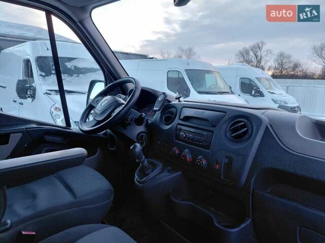 Білий Рено Мастєр, об'ємом двигуна 2.3 л та пробігом 323 тис. км за 12900 $, фото 13 на Automoto.ua