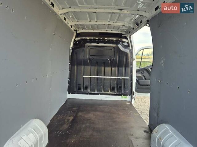 Белый Рено Мастер, объемом двигателя 2.3 л и пробегом 200 тыс. км за 14499 $, фото 25 на Automoto.ua