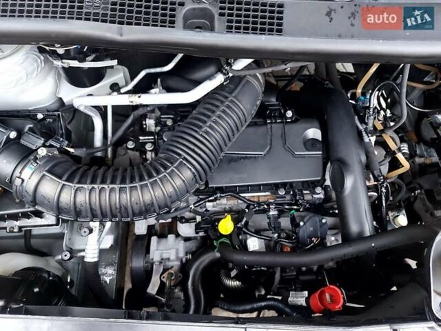 Білий Рено Мастєр, об'ємом двигуна 2.3 л та пробігом 332 тис. км за 12700 $, фото 20 на Automoto.ua