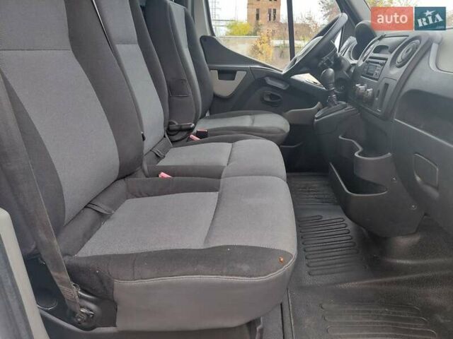 Рено Мастєр 2015 у Желтых Водах на Automoto.ua Білий Рено Мастєр, об'ємом двигуна 2.3 л та пробігом 340 тис. км за 16400 $, фото 14 на Automoto.ua