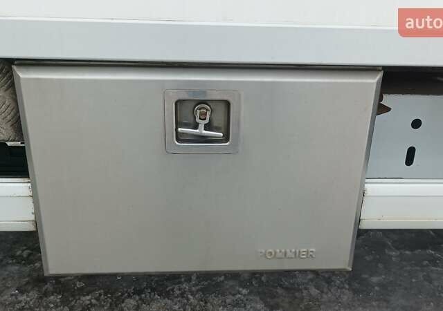 Белый Рено Мастер, объемом двигателя 2.3 л и пробегом 300 тыс. км за 20999 $, фото 8 на Automoto.ua