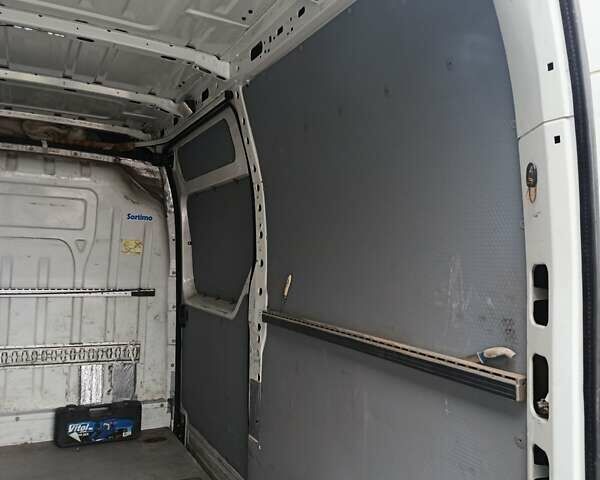 Белый Рено Мастер, объемом двигателя 2.3 л и пробегом 311 тыс. км за 12900 $, фото 9 на Automoto.ua