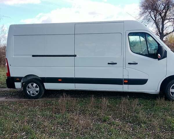 Рено Мастєр 2015 у Києві на Automoto.ua Білий Рено Мастєр, об'ємом двигуна 2.3 л та пробігом 415 тис. км за 14300 $, фото 7 на Automoto.ua