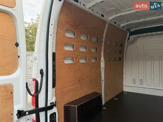 Белый Рено Мастер, объемом двигателя 2.3 л и пробегом 229 тыс. км за 16450 $, фото 106 на Automoto.ua