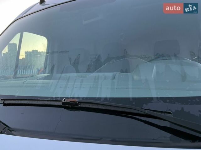 Білий Рено Мастєр, об'ємом двигуна 2.3 л та пробігом 205 тис. км за 15000 $, фото 24 на Automoto.ua