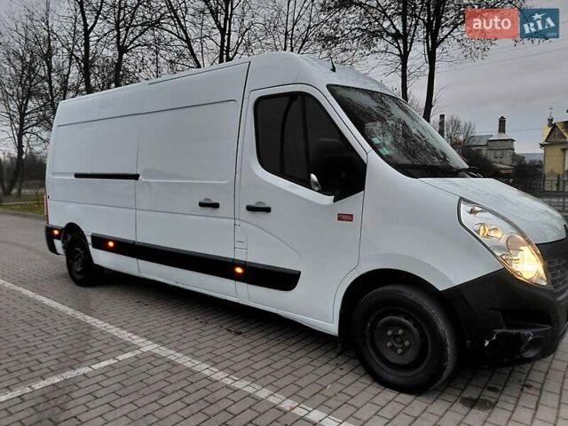 Белый Рено Мастер, объемом двигателя 2.3 л и пробегом 256 тыс. км за 12900 $, фото 3 на Automoto.ua