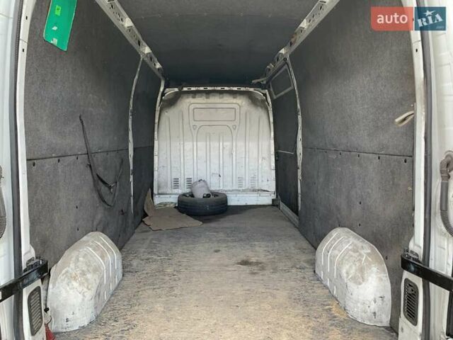 Белый Рено Мастер, объемом двигателя 2.3 л и пробегом 454 тыс. км за 10900 $, фото 14 на Automoto.ua