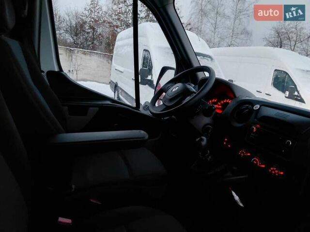 Белый Рено Мастер, объемом двигателя 2.3 л и пробегом 238 тыс. км за 13900 $, фото 27 на Automoto.ua