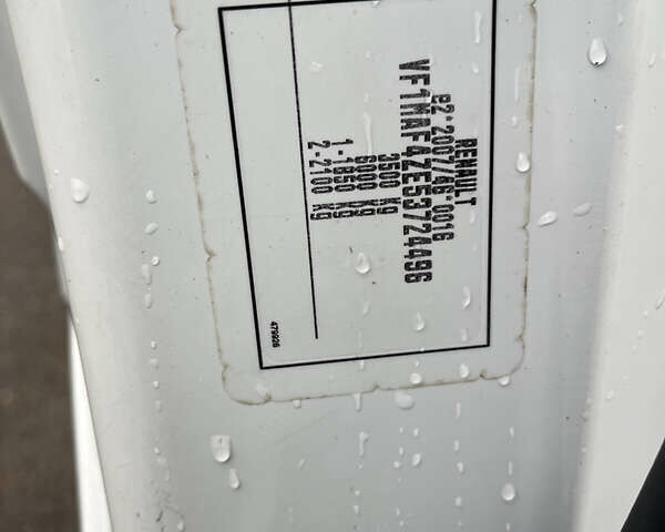 Белый Рено Мастер, объемом двигателя 2.3 л и пробегом 218 тыс. км за 14500 $, фото 9 на Automoto.ua