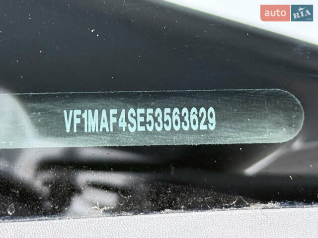 Белый Рено Мастер, объемом двигателя 2.3 л и пробегом 183 тыс. км за 17500 $, фото 10 на Automoto.ua