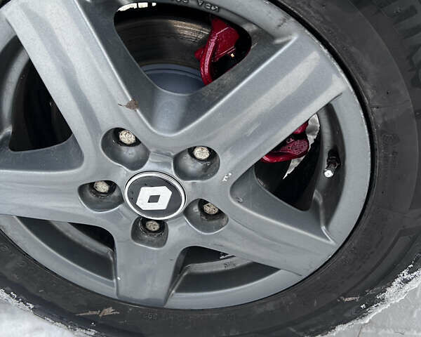 Белый Рено Мастер, объемом двигателя 2.3 л и пробегом 400 тыс. км за 16800 $, фото 7 на Automoto.ua