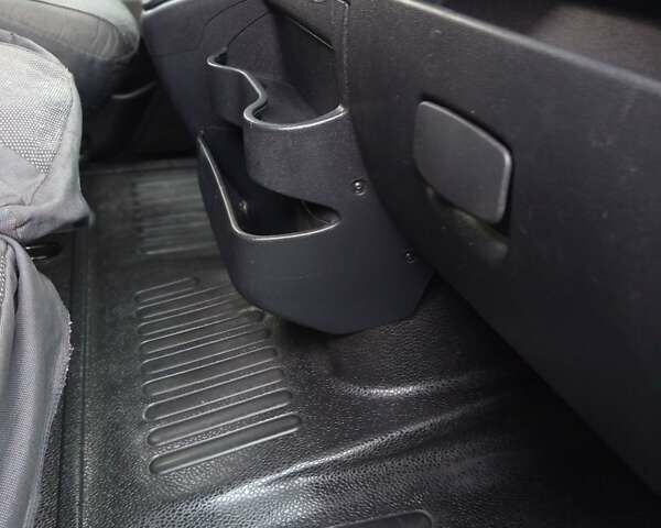 Білий Рено Мастєр, об'ємом двигуна 2.3 л та пробігом 330 тис. км за 12450 $, фото 8 на Automoto.ua