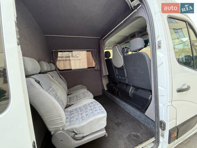 Белый Рено Мастер, объемом двигателя 2.3 л и пробегом 183 тыс. км за 17500 $, фото 66 на Automoto.ua