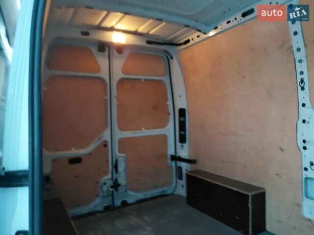 Белый Рено Мастер, объемом двигателя 2.3 л и пробегом 238 тыс. км за 13900 $, фото 8 на Automoto.ua