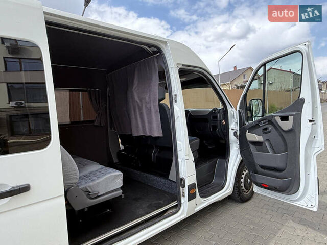 Белый Рено Мастер, объемом двигателя 2.3 л и пробегом 183 тыс. км за 17500 $, фото 83 на Automoto.ua