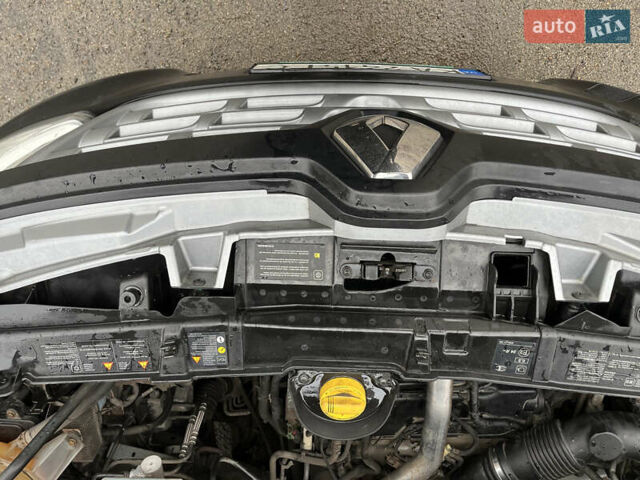 Белый Рено Мастер, объемом двигателя 2.3 л и пробегом 218 тыс. км за 14500 $, фото 5 на Automoto.ua