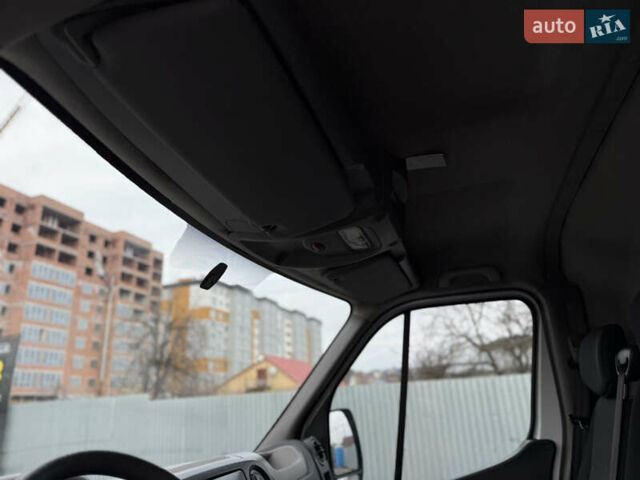 Білий Рено Мастєр, об'ємом двигуна 2.3 л та пробігом 238 тис. км за 11500 $, фото 17 на Automoto.ua