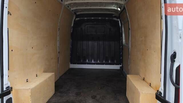 Білий Рено Мастєр, об'ємом двигуна 2.3 л та пробігом 340 тис. км за 14500 $, фото 1 на Automoto.ua