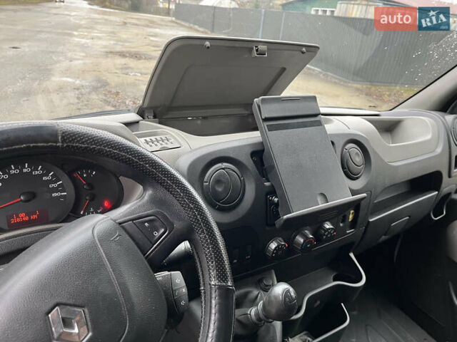 Белый Рено Мастер, объемом двигателя 2.3 л и пробегом 218 тыс. км за 14500 $, фото 15 на Automoto.ua