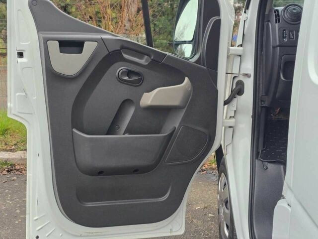 Білий Рено Мастєр, об'ємом двигуна 2.3 л та пробігом 201 тис. км за 12999 $, фото 15 на Automoto.ua