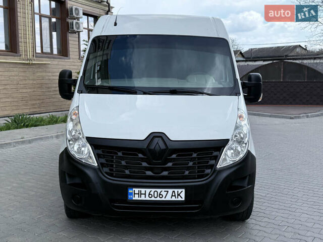 Белый Рено Мастер, объемом двигателя 2.3 л и пробегом 183 тыс. км за 17500 $, фото 5 на Automoto.ua