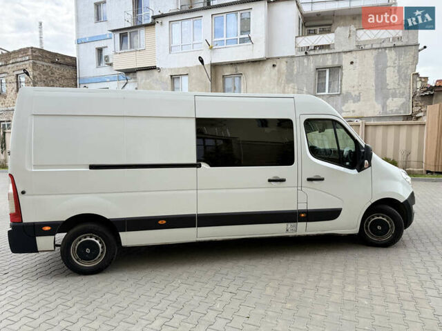 Белый Рено Мастер, объемом двигателя 2.3 л и пробегом 183 тыс. км за 17500 $, фото 15 на Automoto.ua