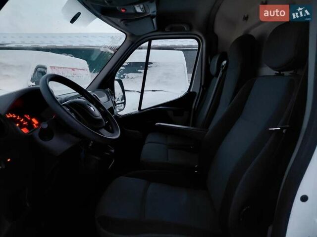 Белый Рено Мастер, объемом двигателя 2.3 л и пробегом 238 тыс. км за 13900 $, фото 37 на Automoto.ua
