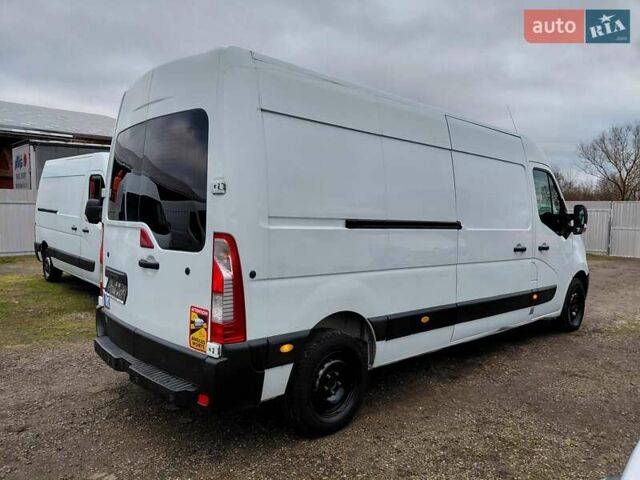 Белый Рено Мастер, объемом двигателя 2.3 л и пробегом 252 тыс. км за 12900 $, фото 11 на Automoto.ua