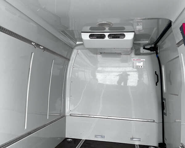 Белый Рено Мастер, объемом двигателя 2.3 л и пробегом 400 тыс. км за 16800 $, фото 34 на Automoto.ua