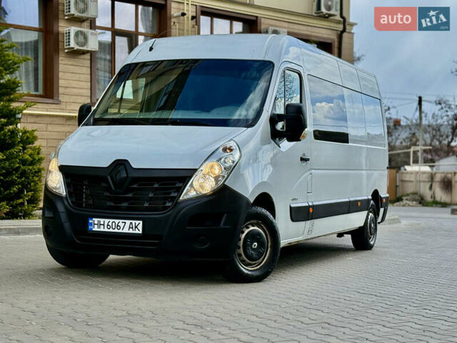 Белый Рено Мастер, объемом двигателя 2.3 л и пробегом 183 тыс. км за 17500 $, фото 2 на Automoto.ua