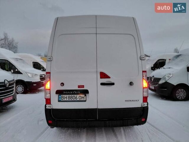 Белый Рено Мастер, объемом двигателя 2.3 л и пробегом 238 тыс. км за 13900 $, фото 19 на Automoto.ua