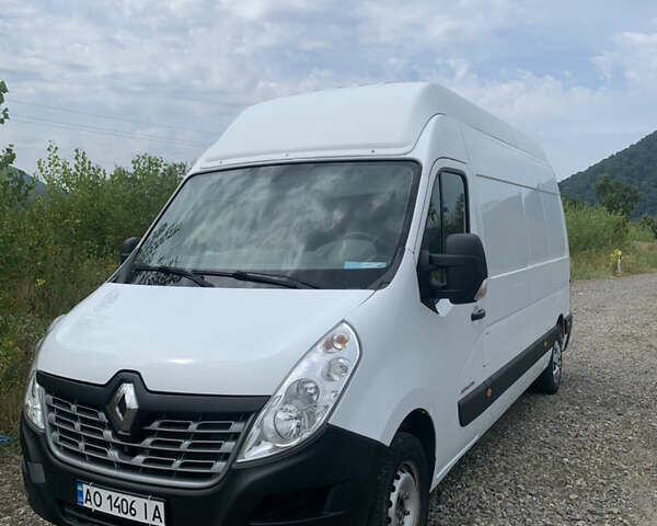 Белый Рено Мастер, объемом двигателя 2.3 л и пробегом 205 тыс. км за 14100 $, фото 3 на Automoto.ua