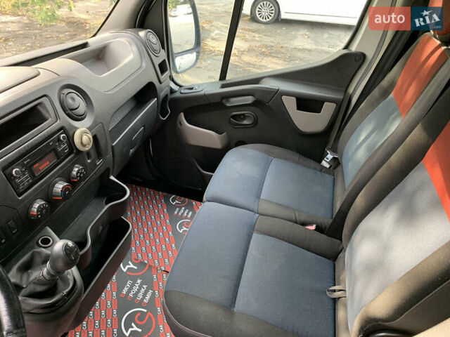 Білий Рено Мастєр, об'ємом двигуна 2.3 л та пробігом 454 тис. км за 9500 $, фото 19 на Automoto.ua