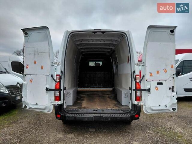Белый Рено Мастер, объемом двигателя 2.3 л и пробегом 252 тыс. км за 12900 $, фото 10 на Automoto.ua