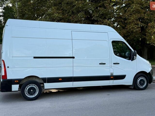 Белый Рено Мастер, объемом двигателя 2.3 л и пробегом 250 тыс. км за 12900 $, фото 1 на Automoto.ua