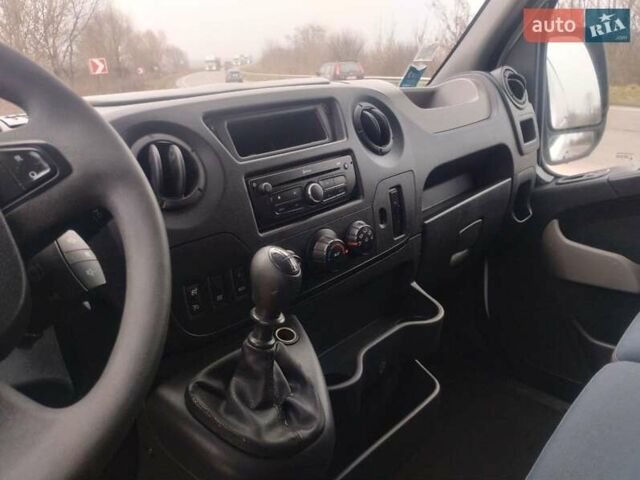 Белый Рено Мастер, объемом двигателя 2.3 л и пробегом 243 тыс. км за 14300 $, фото 15 на Automoto.ua