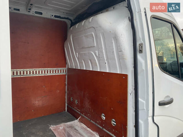 Білий Рено Мастєр, об'ємом двигуна 2.3 л та пробігом 221 тис. км за 13300 $, фото 8 на Automoto.ua