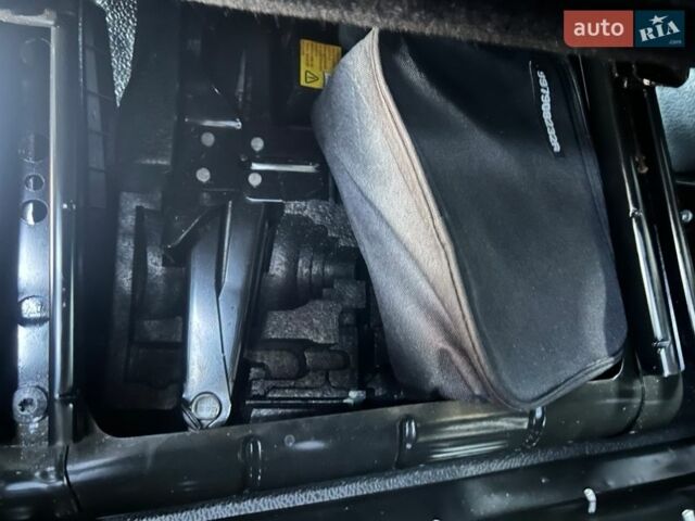 Белый Рено Мастер, объемом двигателя 2.3 л и пробегом 225 тыс. км за 16500 $, фото 32 на Automoto.ua