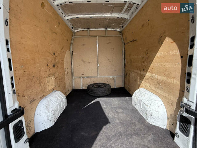 Белый Рено Мастер, объемом двигателя 2.3 л и пробегом 183 тыс. км за 17500 $, фото 47 на Automoto.ua