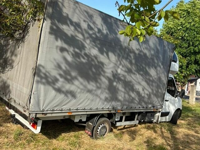 Белый Рено Мастер, объемом двигателя 2.3 л и пробегом 5 тыс. км за 13700 $, фото 22 на Automoto.ua