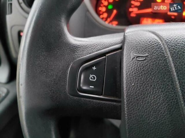 Белый Рено Мастер, объемом двигателя 2.3 л и пробегом 256 тыс. км за 12900 $, фото 18 на Automoto.ua