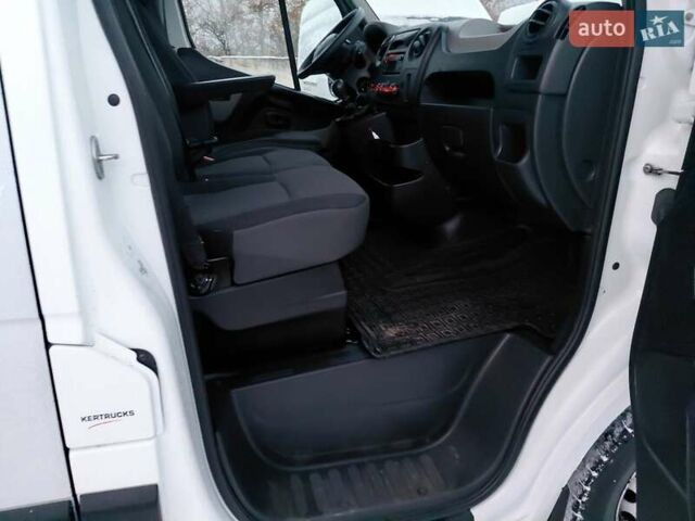 Белый Рено Мастер, объемом двигателя 2.3 л и пробегом 238 тыс. км за 13900 $, фото 30 на Automoto.ua