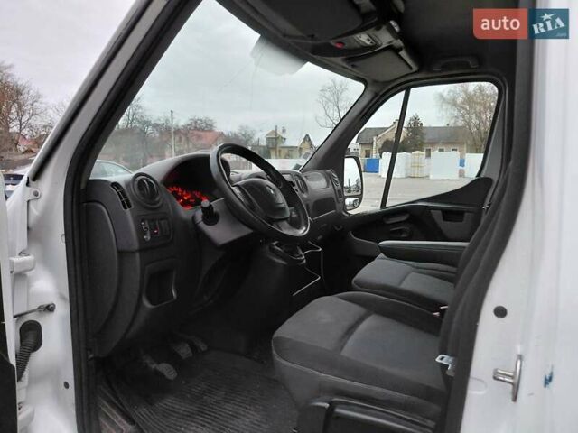 Белый Рено Мастер, объемом двигателя 2.3 л и пробегом 256 тыс. км за 12900 $, фото 20 на Automoto.ua