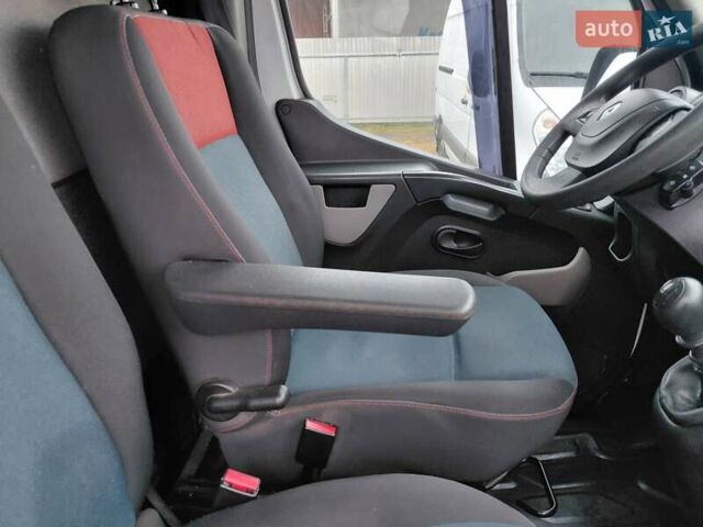 Білий Рено Мастєр, об'ємом двигуна 2.3 л та пробігом 345 тис. км за 12900 $, фото 30 на Automoto.ua