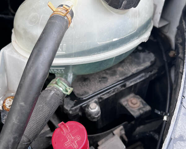 Белый Рено Мастер, объемом двигателя 2.3 л и пробегом 400 тыс. км за 16800 $, фото 30 на Automoto.ua