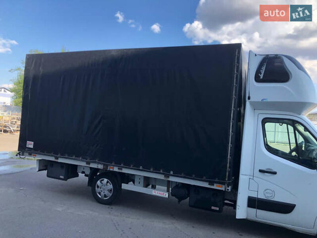 Белый Рено Мастер, объемом двигателя 2.3 л и пробегом 520 тыс. км за 15000 $, фото 3 на Automoto.ua