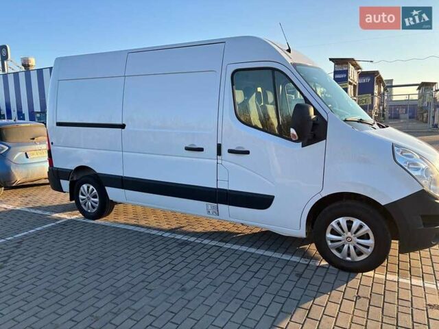 Белый Рено Мастер, объемом двигателя 2.3 л и пробегом 293 тыс. км за 14800 $, фото 3 на Automoto.ua